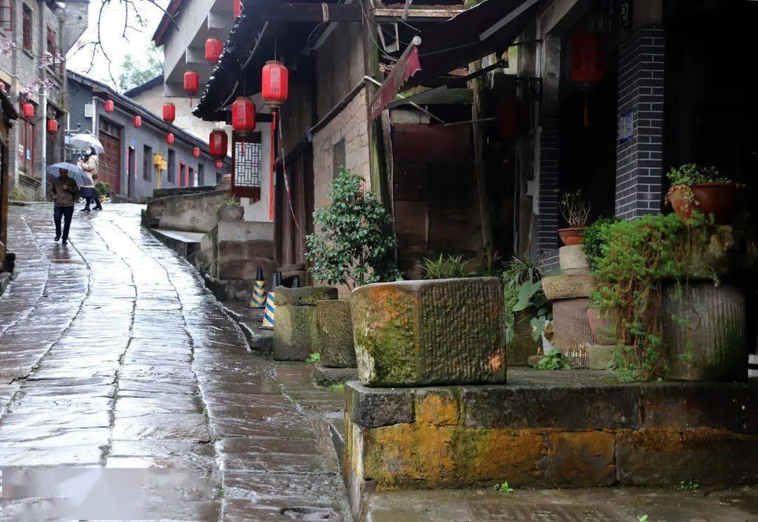 《骑鹅旅行记》中阿卡推荐语？